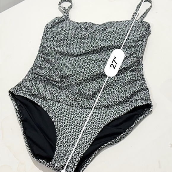DKNY Bandeau Maillot One Piece Swimsuit Black & White Geometric Print size large - Picture 14 of 15